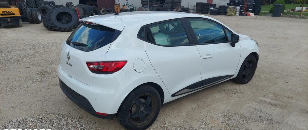 Renault Clio cena 16500 przebieg: 120000, rok produkcji 2015 z Byczyna małe 326